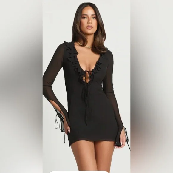 Whimsigoth Kace Overlay Mini Dress Ruffle Plunge Neck Size 12 Bell Sleeves - Picture 8 of 9